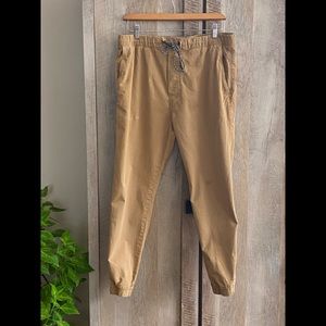 American Eagle Men’s Joggers, size: medium